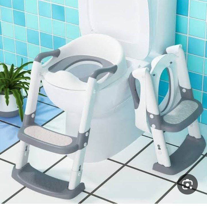 Luxury Kids Toilet Training Step Stool with Support and Holder - Image 1