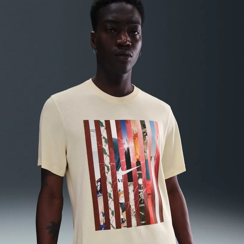 Nike Men's Sportswear T-Shirt