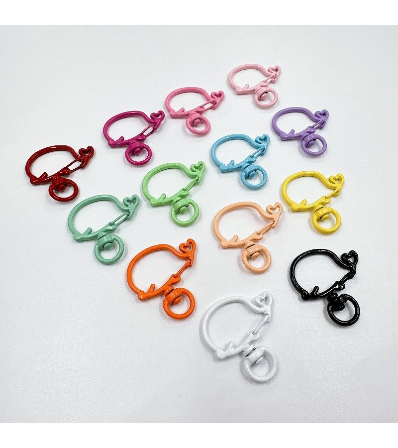 10 Pcs Handmade DIY Spray Painted Whale And Lobster Bag Charms Marine Themed Favors Color Coded Pendants Connector Rings For Keys Backpack - Image 1