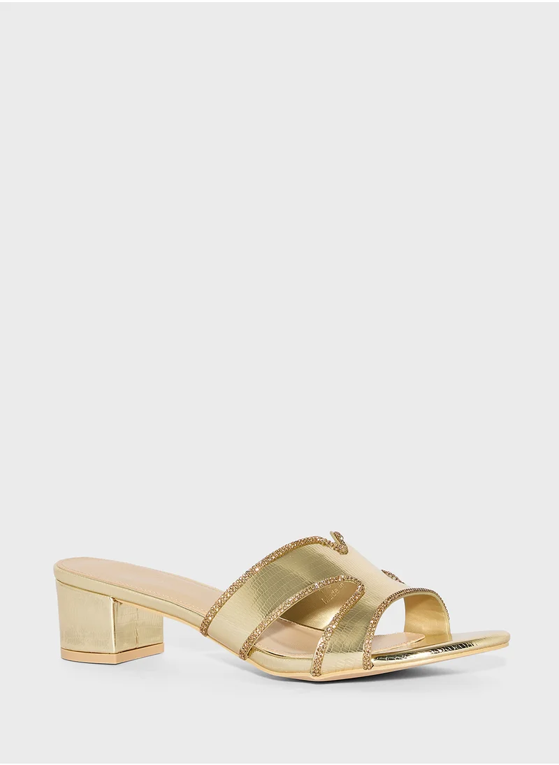 Khizana Block Heel Mule Sandal