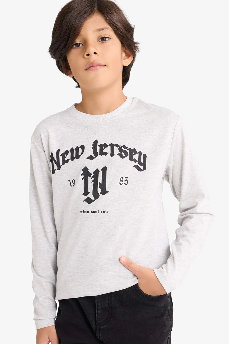 DeFacto Boys Regular Fit Crew Neck Long Sleeve T-Shirt