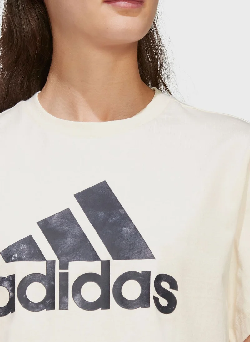 adidas تيشيرت اديداس X زوي سالدانا مزين برسومات
