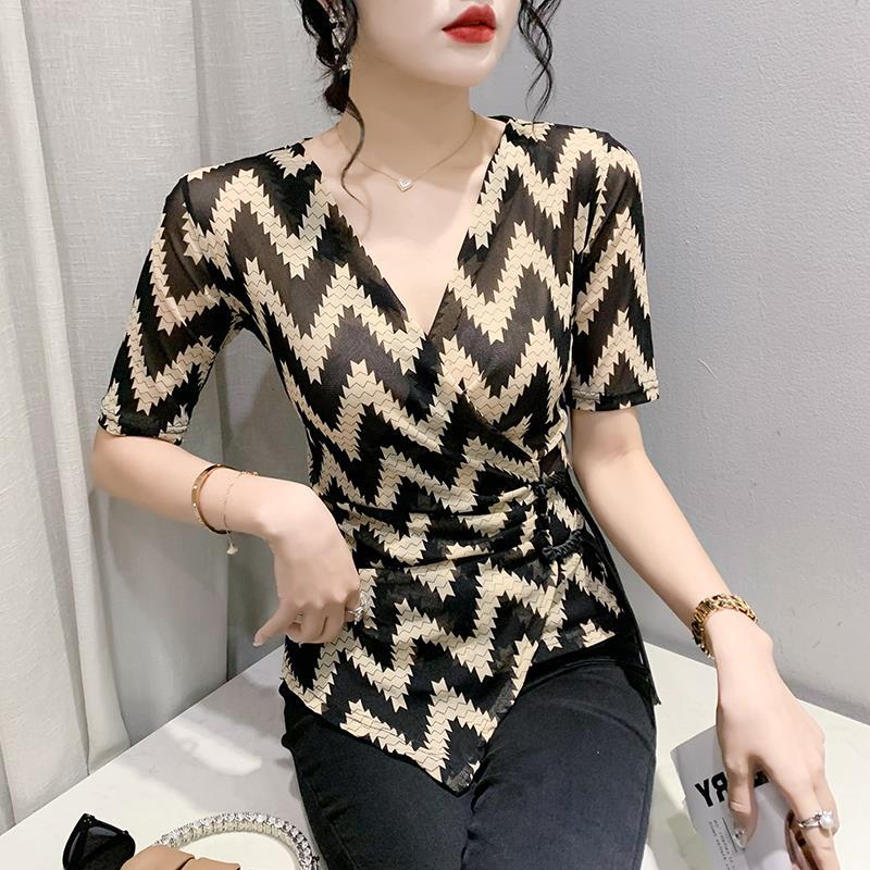 Mesh Bottoming Shirt For Women V-Neck Cross Design Versatile Slimming Western Style Top For Women With Wrapped Chest - Image 3