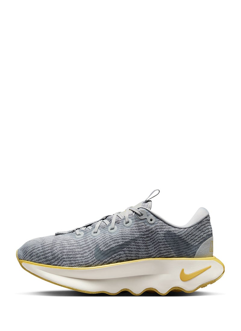 Nike Motiva  - Image 2