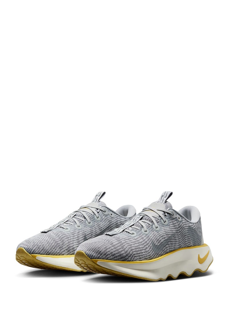 Nike Motiva  - Image 3