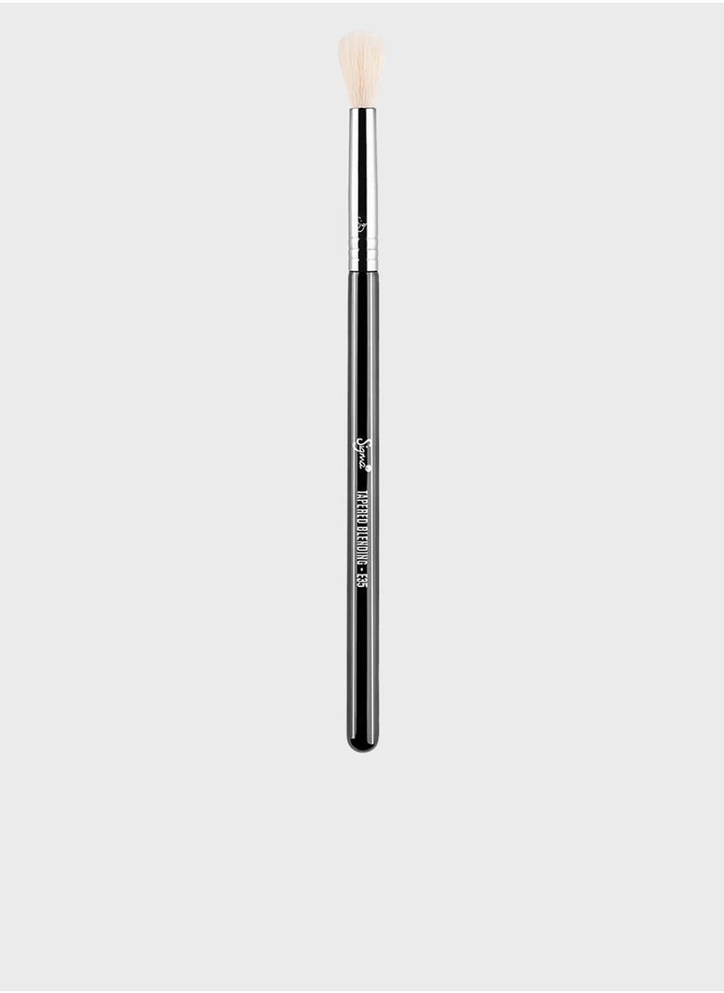 Sigma Beauty - E35 - Tapered Blending Brush - Image 1