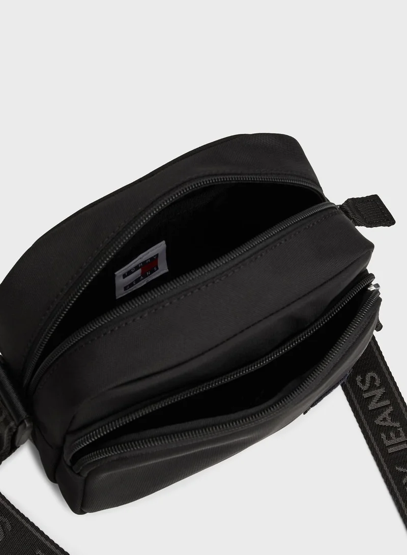 TOMMY JEANS Zip Over Crossbody