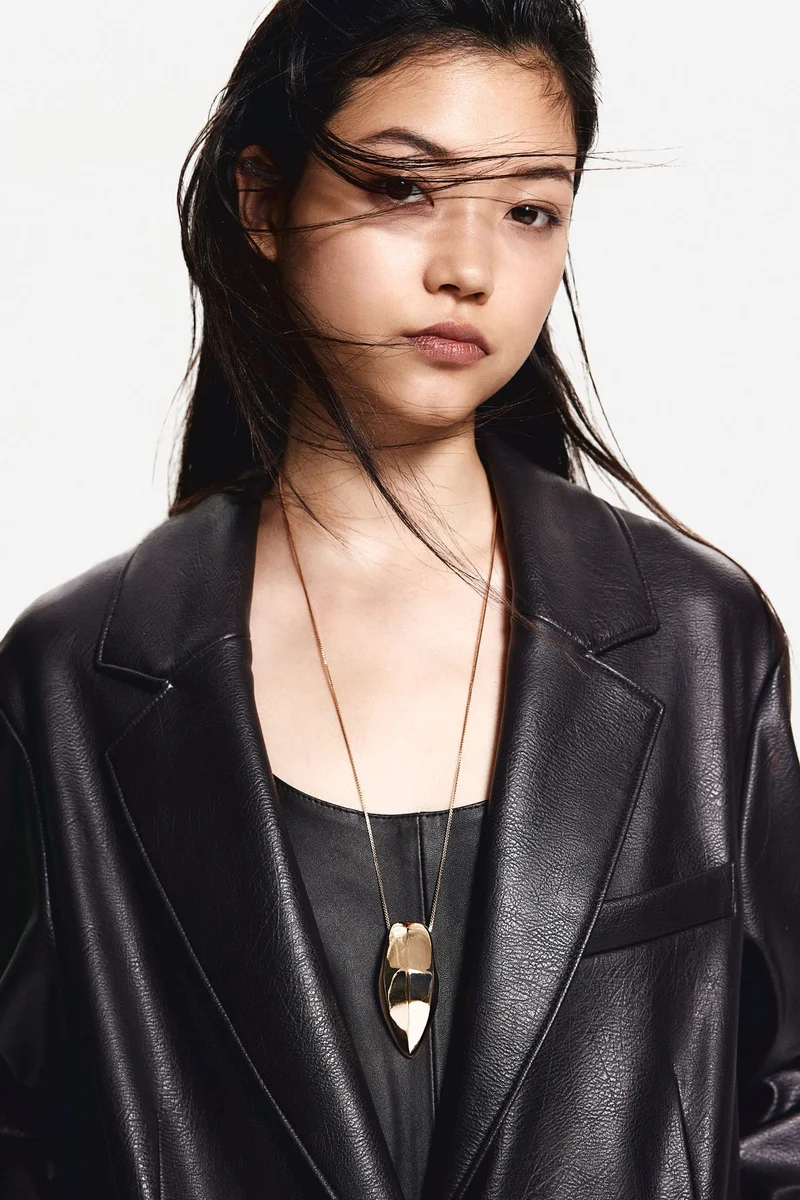 H&M Pendant Necklace