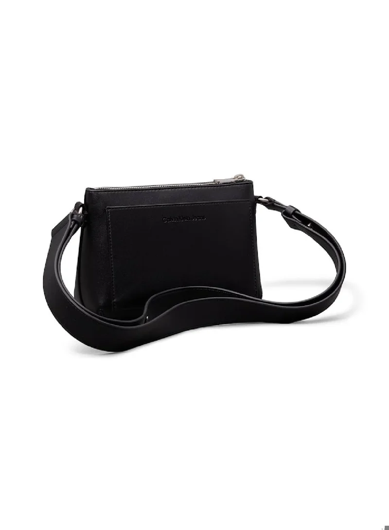 Calvin Klein Jeans Women's Crossbody Bag - Faux Leather, Black