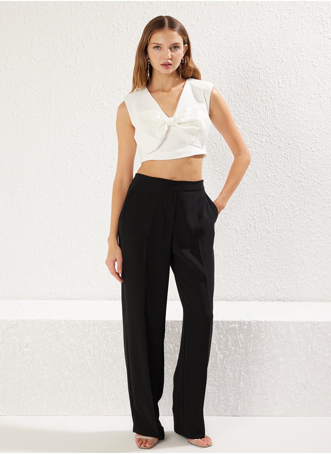 trendyol - White Bow Detail Crop Woven Blouse TPRSS25BZ00022 - Image 1