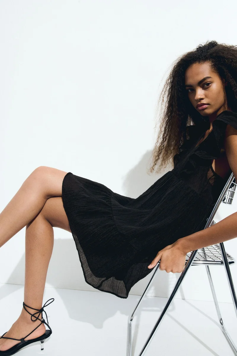 H&M Frill-trimmed dress