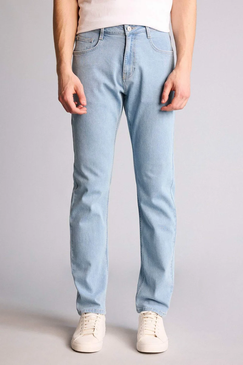 Defacto  Sergio Regular Fit Normal Waist Jeans for Men | Best Price UAE