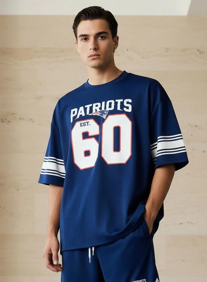 اس بي كاركترز Men Relaxed Fit Round Neck Short Sleeves Green Bay Packers Print T-shirt