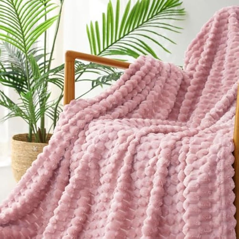 Loquat Extra Large Soft Fleece Throw Blanket, 50x70 Inches Stylish Jacquard Throw Blanket for Couch, Fuzzy Cozy Lightweight for All Season, Dusty Pink - Image 5