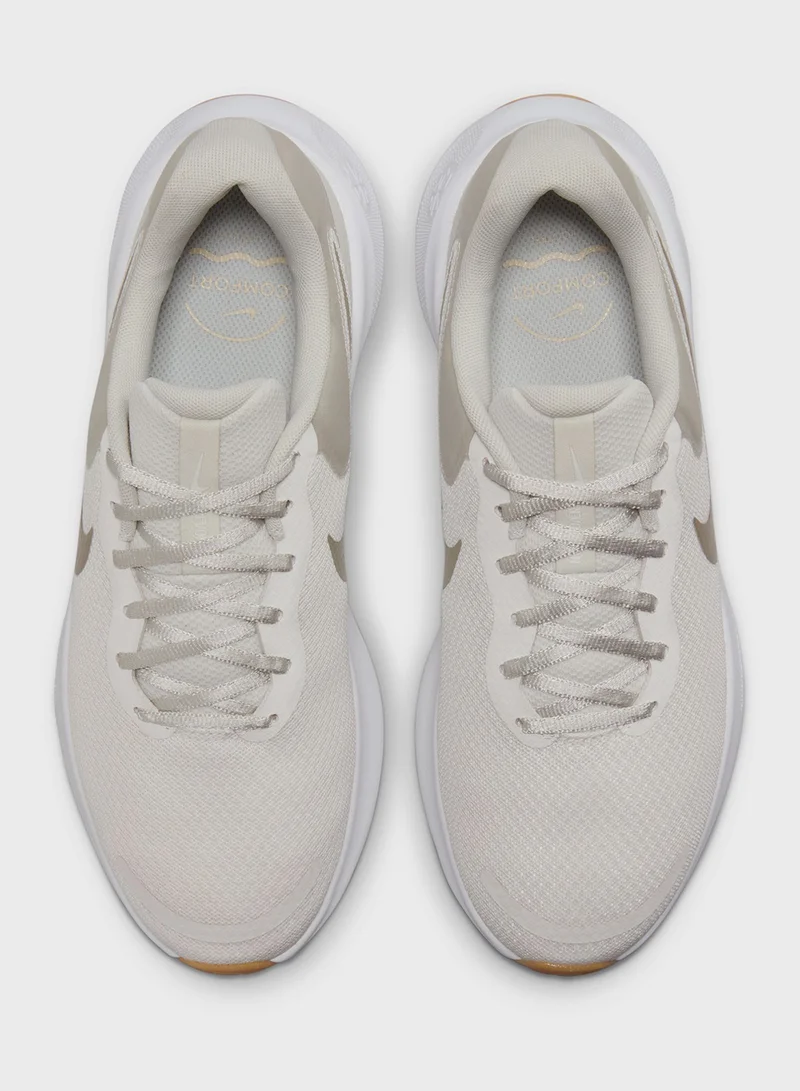 Nike NIKE REVOLUTION 7