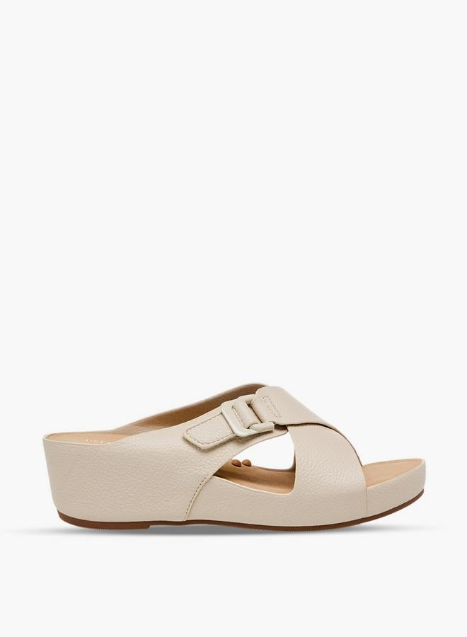 Le Confort Women Textured Cross Strap Wedge Sandals - Image 3