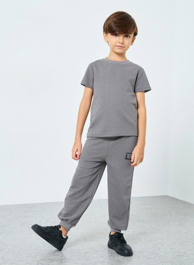 Styli Styli Boys Grey Textured T-Shirt and Joggers Set