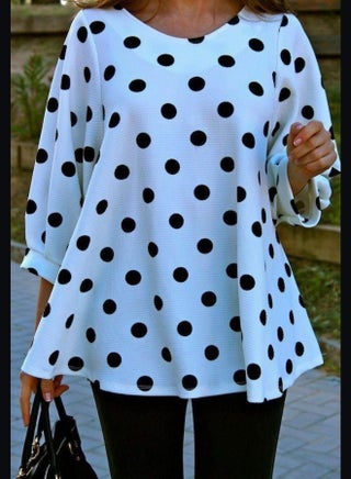 A very chic summer women's blouse - pzsku/ZCF0B36FBCA1C27D77284Z/45/_/1686918046/99ae87c5-f527-46ef-8677-94e57bc6b158