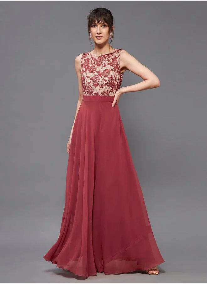 مس تشايس Lace Yoke Sleeveless A-Line Maxi Dress by Styli