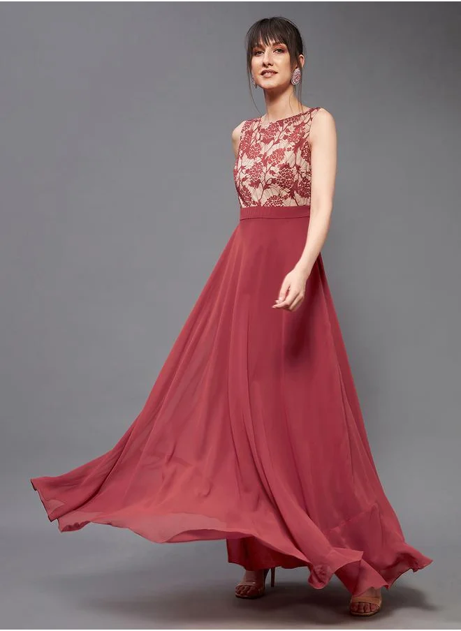 مس تشايس Lace Yoke Sleeveless A-Line Maxi Dress by Styli