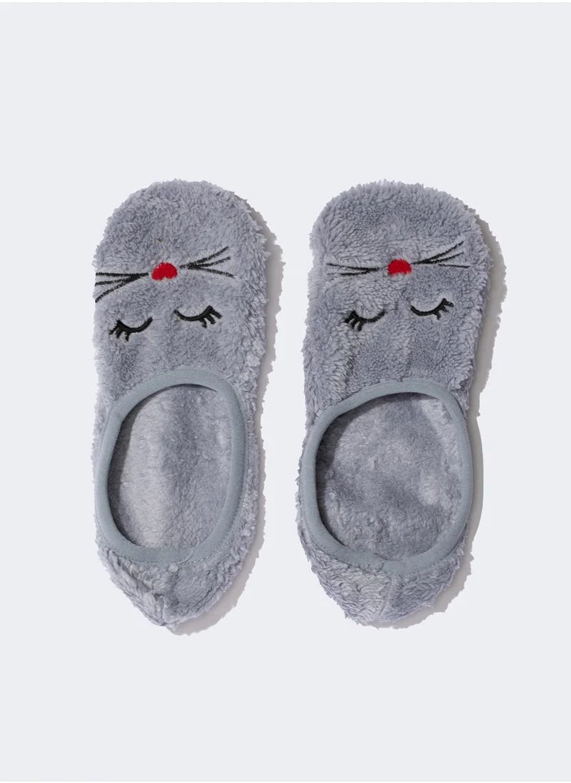 ديفاكتو Cat-Themed Plush Slippers