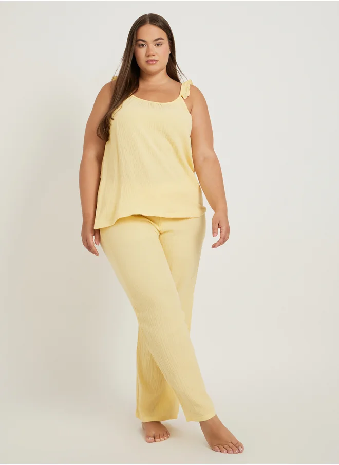 ستايلي Plus Size Cotton Gauze Ruffle Trim Cami and Pyjama Set
