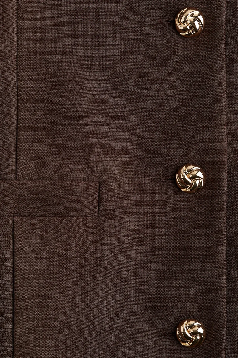 اتش اند ام فستان بأزرار أمامية