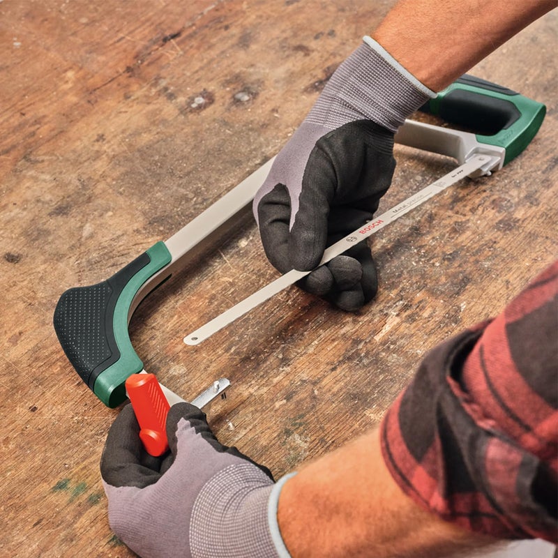 BOSCH Hacksaw 300mm Length for Precision Cutting, Ergonomic Handle for Comfort - Image 3