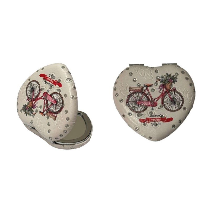 Heart Design Compact Cute Mirrors for Makeup and Travel  - Image 1