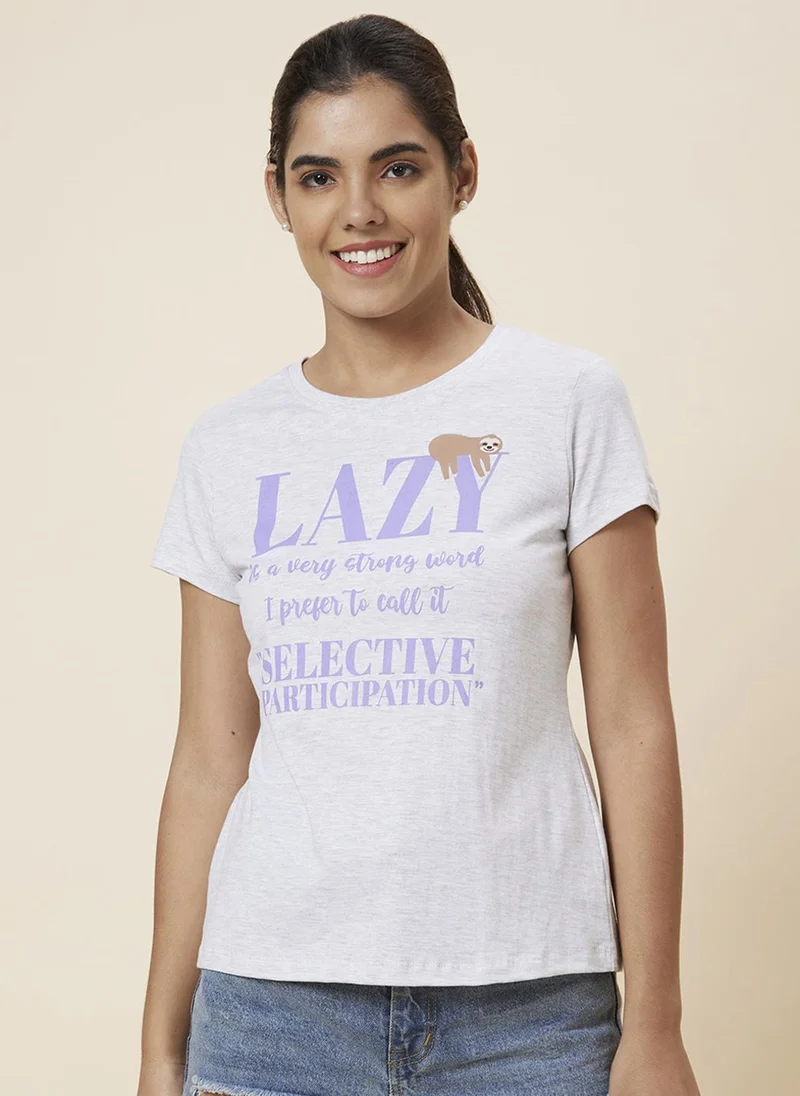 جلو باص تيشيرت قطن نقي بطباعة حروف رمادية نسائي