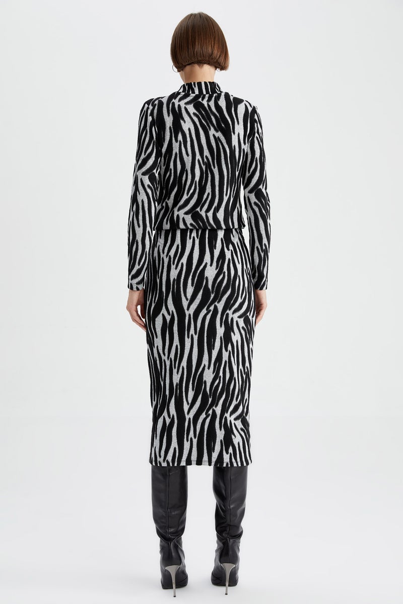 DeFacto Woman Zebra Patterned Regular Waist Midi Skirt  - Image 2