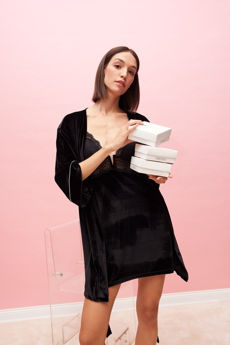 DeFacto Woman Fall in Love Regular Fit Wrap Neck Velvet Robe  - Image 1