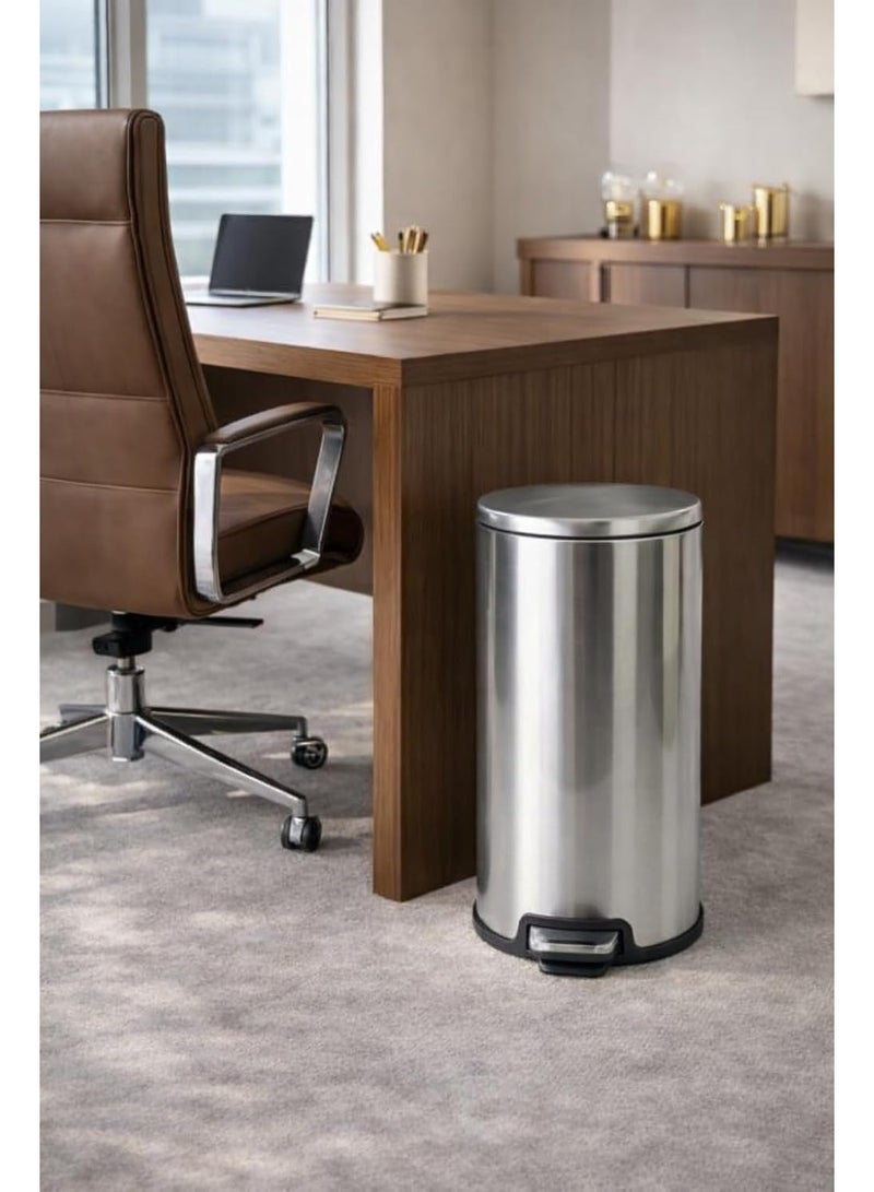Primanova 20 Liters Heavy Duty Hands-Free Stainless Steel 404 Commercial Kitchen Step Trash Can, Anti-Rust Soft Close Lid Trashcan, 20 Liters silver - Image 5