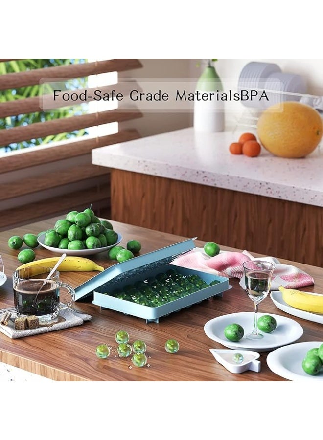 Clazkit قالب مكعبات ثلج بلاستيكية صغيرة مستديرة من Clazkit مع غطاء لصنع كرات الثلج للعصائر الطازجة، والموكتيلات، والويسكي، والكوكتيلات، والشاي، والقهوة. يحتوي على 33 تجويفًا، سهل الفتح، قابل للتكديس في المجمد. عبوة من قطعتين، أزرق، وردي. - Image 4