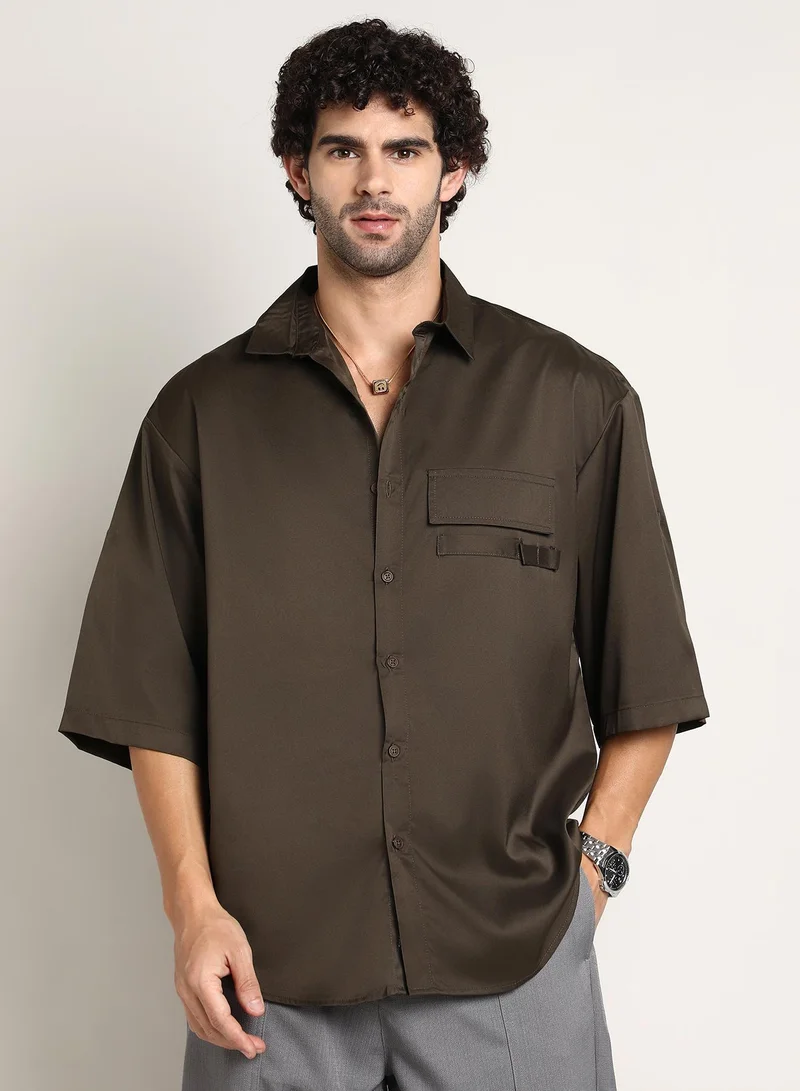 Campus Sutra Campus Sutra Men's Coffee Brown Satin-Utility Oversized Shirt For Casual Wear | Spread Collar | Short Regular Sleeves | Button Closure | Oversized Shirt Crafted With Comfort Fit For Everyday Wear