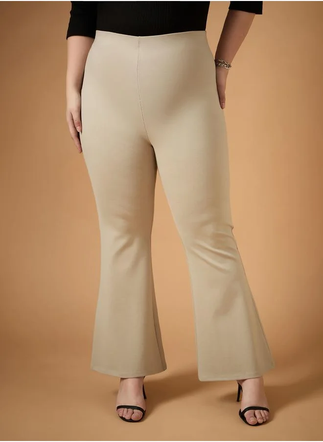 SASSAFRAS Plus Size Solid Flared Pants