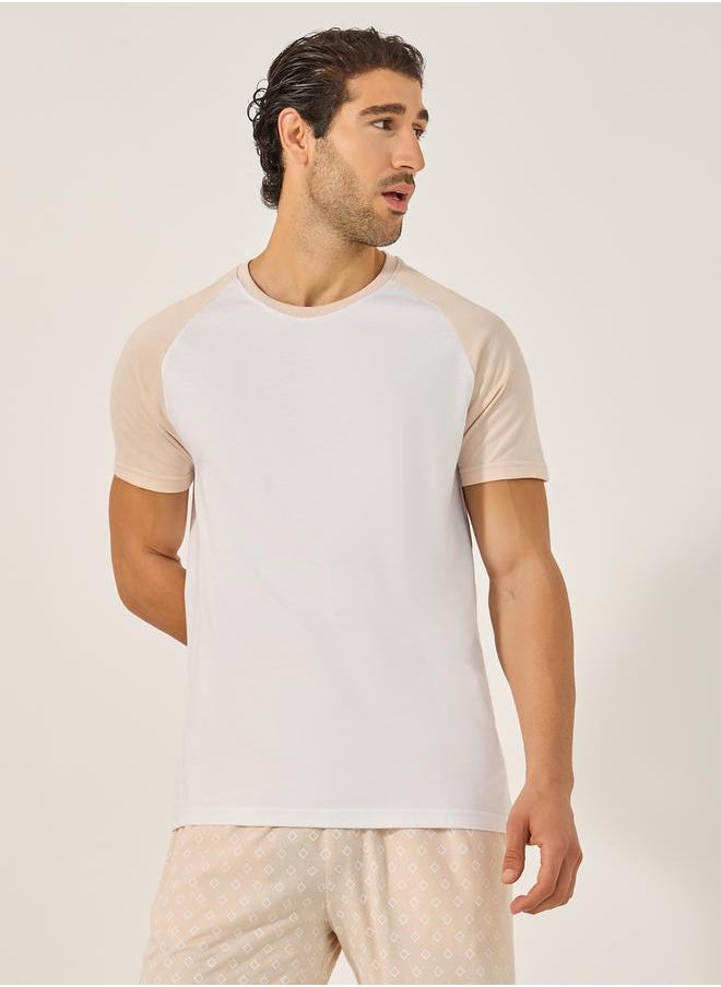 Styli Color Block Raglan Sleeve T-Shirt and Printed Pyjama Set  - Image 2
