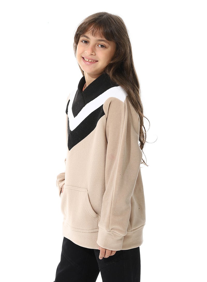 Caesar Velvet Cotton Girls Sweatshirt - Image 3