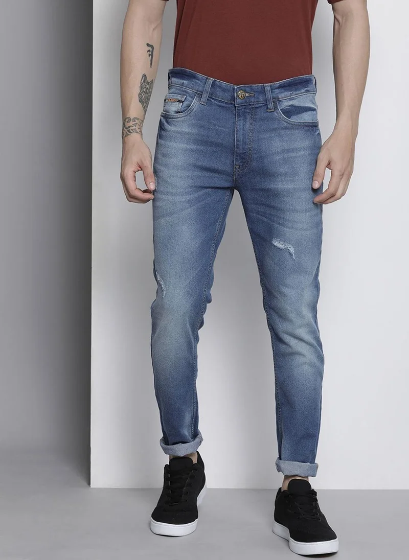 Men Slim Fit Tagging Mid-Rise Stretchable Denim Joggers