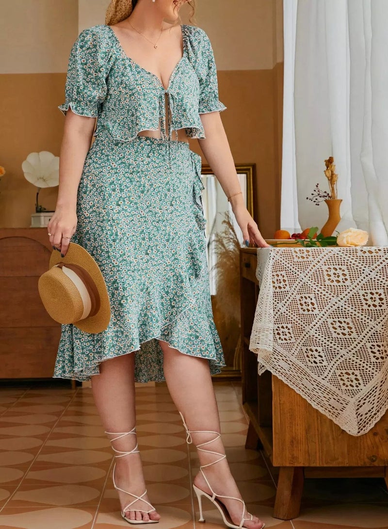 Plus Ditsy Floral Print Knot Front Top & Ruffle Hem Wrap Skirt - Image 3