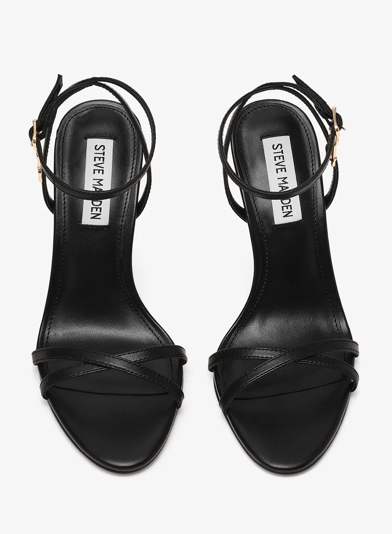 ستيف مادن كعب بحزام للكاحل