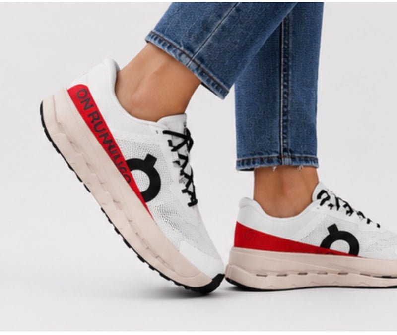 On Running Shoes For Woman - Image 1