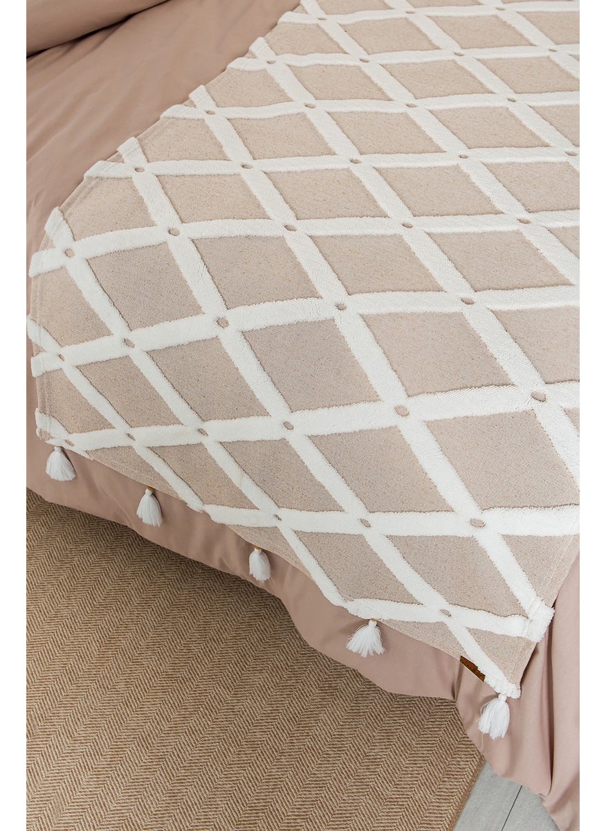 Hamur Dough Bed Runner and Throw Pillow Set Special Design Jacquard Patterned Bella Beige  - Image 4