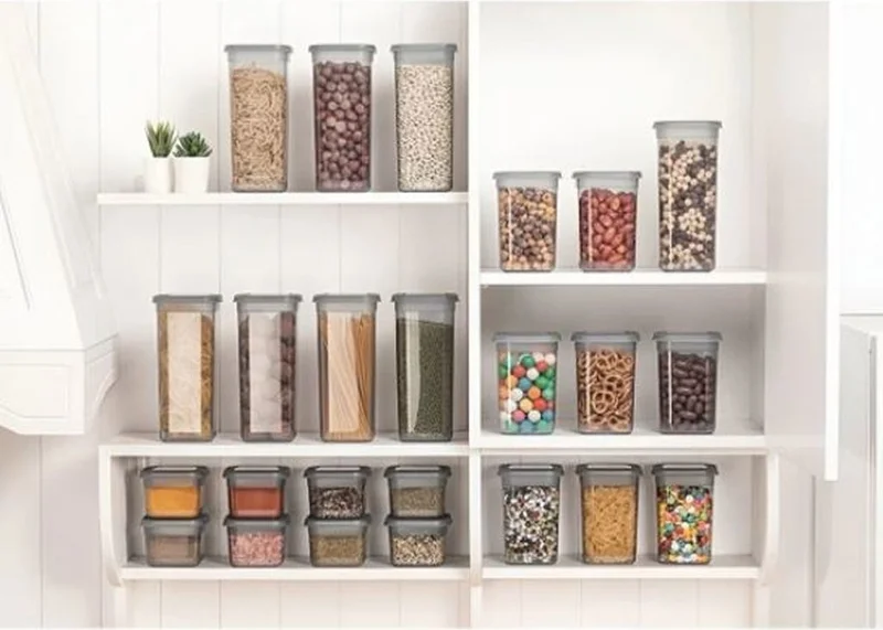 Hane216 Set of 3 Vacuumed Square Food Storage Containers with Leakproof Lids