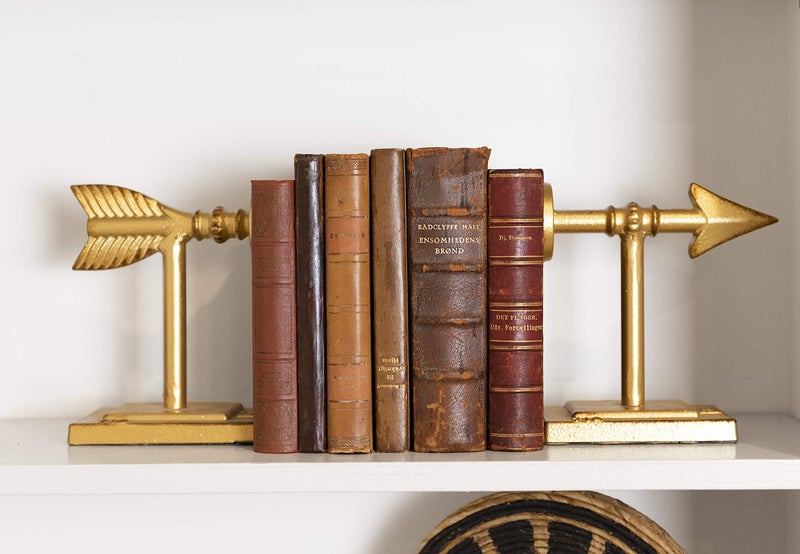 Creative Co-Op Decorative Cast Metal Arrow Bookends, Gold, Set of 2 Pieces - Image 4