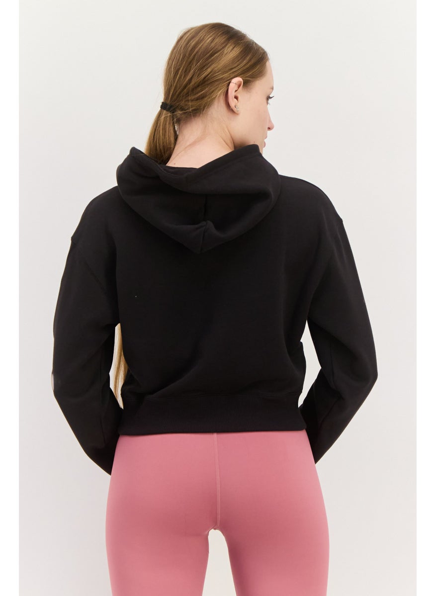 PUMA Women Relaxed Fit Outdoor Crop Sweatshirt, Black  - Image 3
