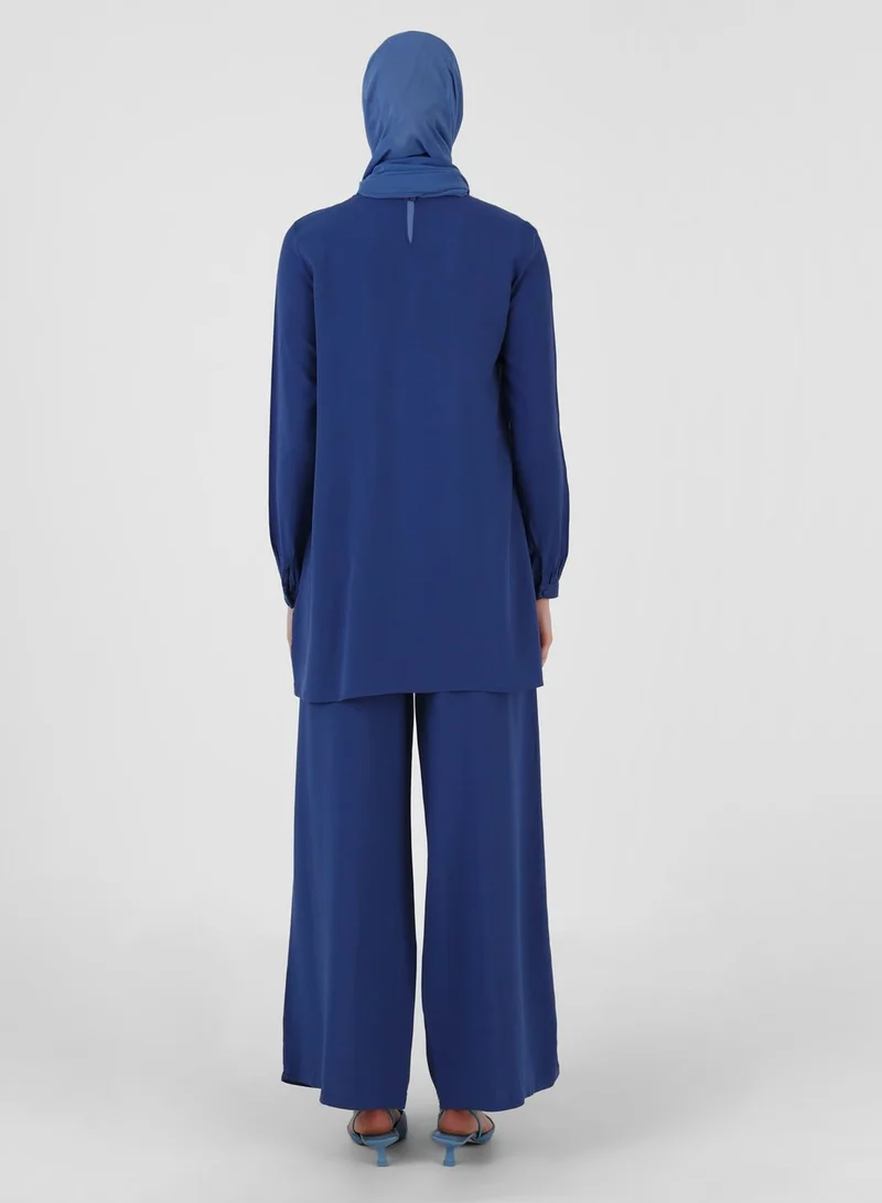 Refka by modanisa Crew Neck Top & Flared High Waist Pants Set