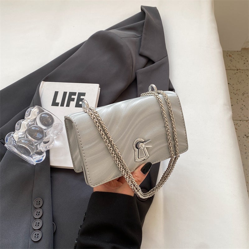Niche Design Chain Small Square Bag Women'S Bag 2023 New Textured Shoulder Bag Fashion Turn Lock Messenger Bag - Image 1