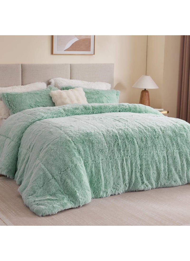 Intelligent Design Intelligent Design Malea Shaggy Comforter Set Long Faux Fur Cozy Down Alternative Modern Casual Ultra Soft All Season Fluffy Bedding with Matching Sham KingCal King Aqua 3 Piece 