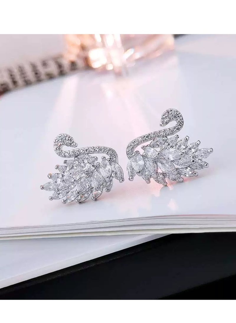 Exquisite White Swan Earrings: Elegance and Sophistication in Every Detail ,925 silver needle. - pzsku/ZCF31B4BCB52F4961CD14Z/45/_/1712052072/1eec0bb0-3d12-48bd-8fa3-a5d376ecf43f